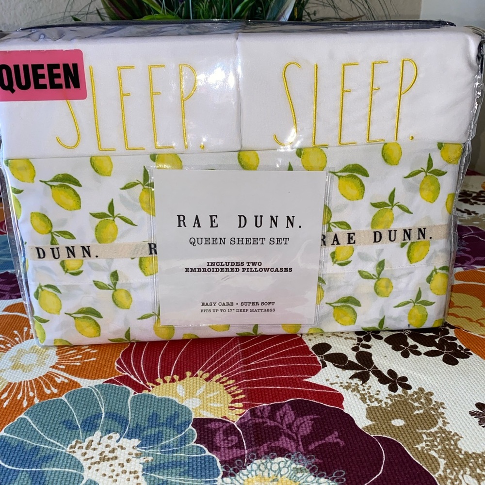 Brand new Rae Dunn Queen sheet set
